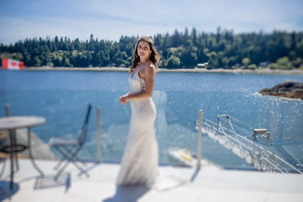 sunshine coast wedding - bride portraits