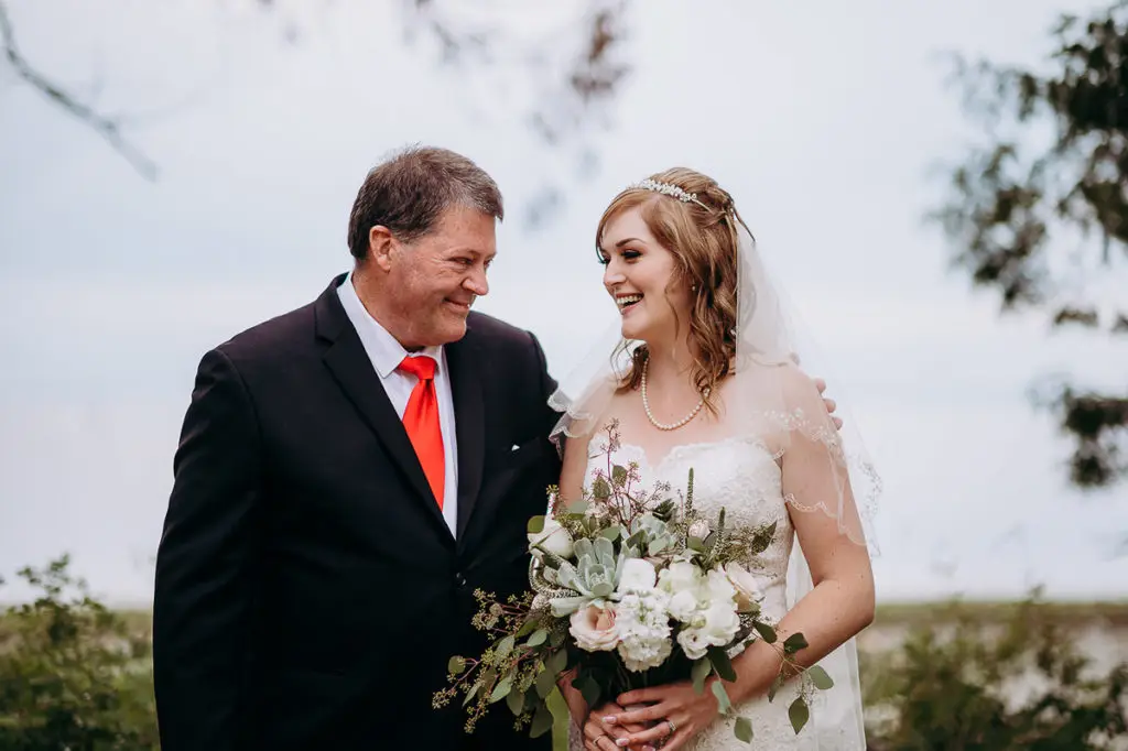 bride and father portrait